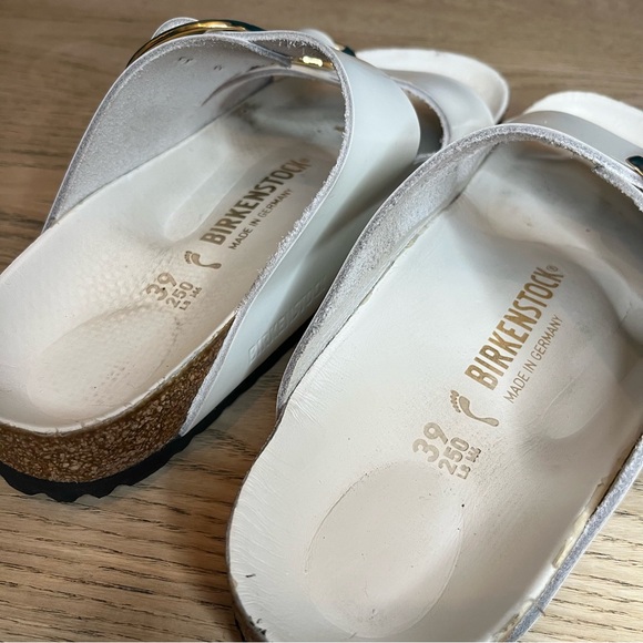 Birkenstock Arizona Big Buckle High Shine Sandals Ivory Patent Leather Size 39/8 - Picture 7 of 10